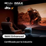 Proyector Hisense C2 Ultra en sala de cine en casa con IMAX, Dolby y DTS