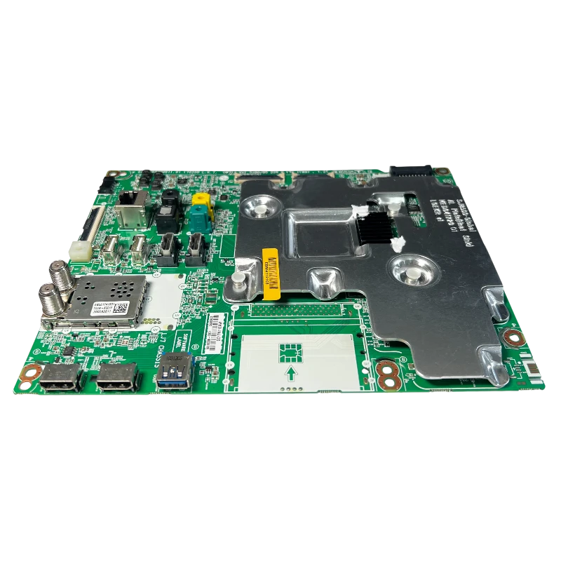 Main Board LG EBR84112103 – vista en ángulo con blindaje y zona de puertos