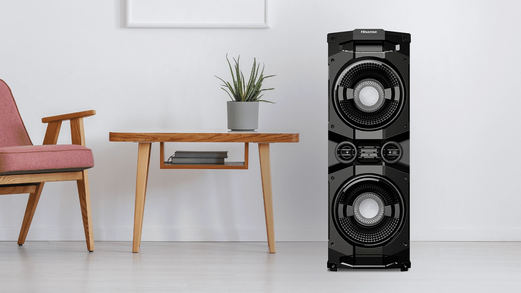 altavoz hisense en saln minimalista